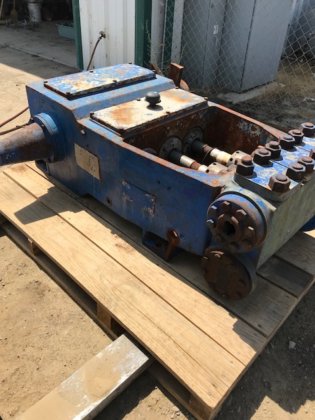 CS211015 National Reciprocating Pump J-165-M W/ A/B Fluid End